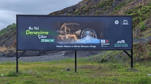 PXL 20230428 053146784